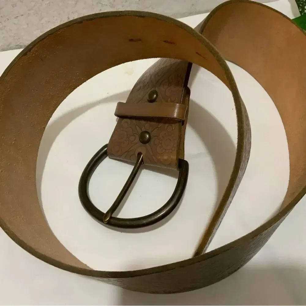 New GAP 1969 Jeans Brown Leather tooled Wide Belt - Size M 42” Long 2.75” wide